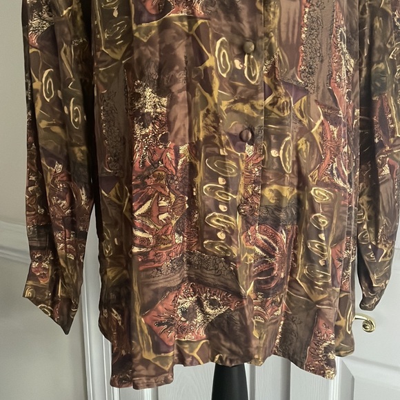 August Max Woman buttons down shirt - Picture 3 of 8